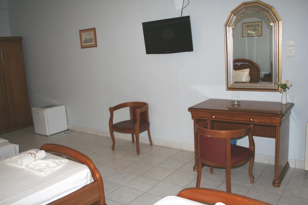 Revis Station Plataria Hotel Exterior photo